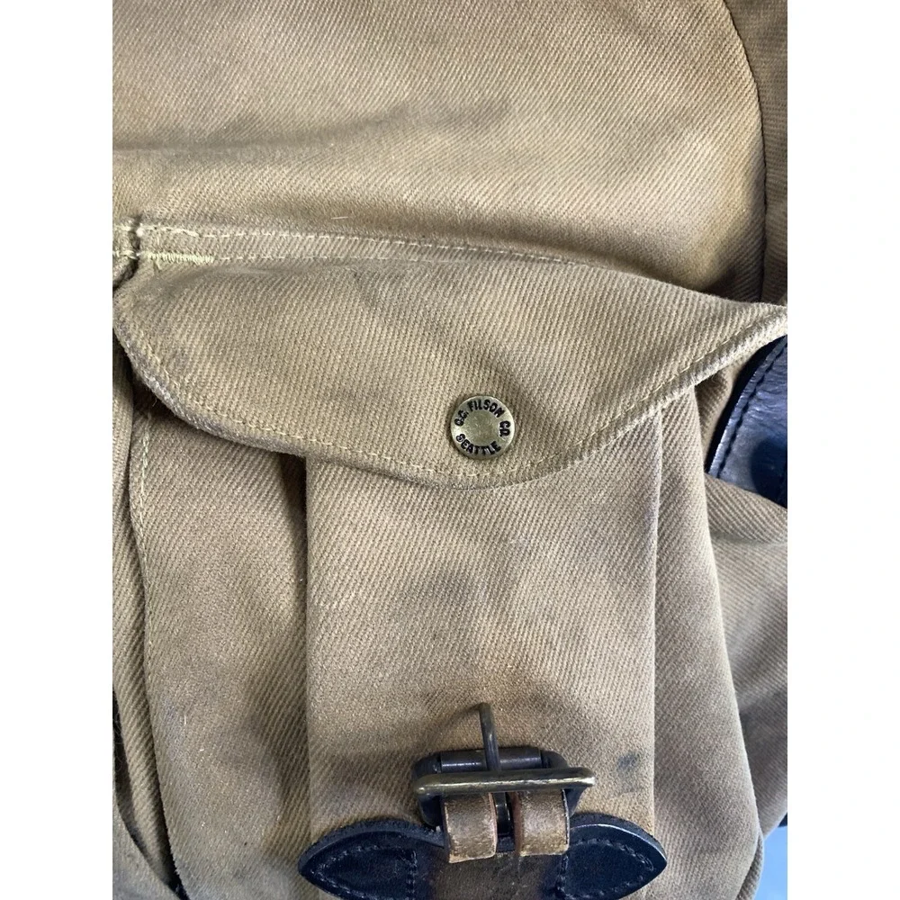 VTG CC Filson Co. Seattle Tan Canvas Leather Backpack Adjustable Straps Buckle